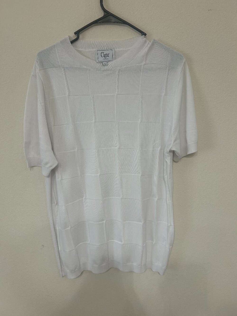 Cigar Couture Men’s L White Textured Shirt